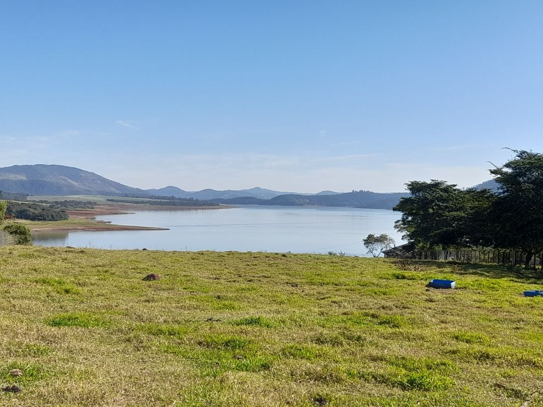 Terreno pe na agua russolandia