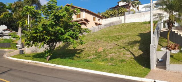 lotes em condominio