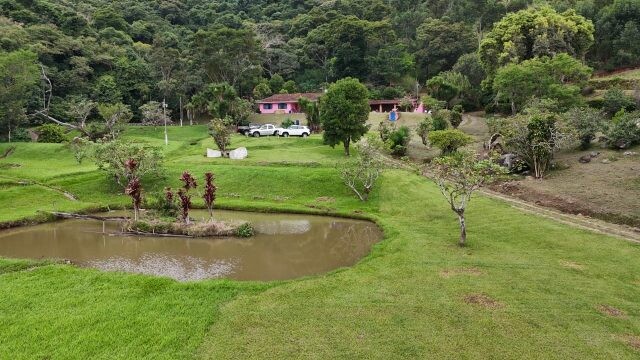 sitio rico em agua